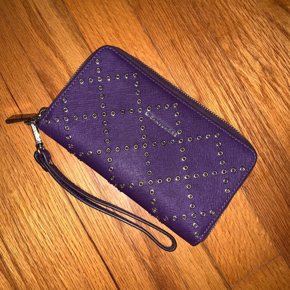 Micheal Kors wallet